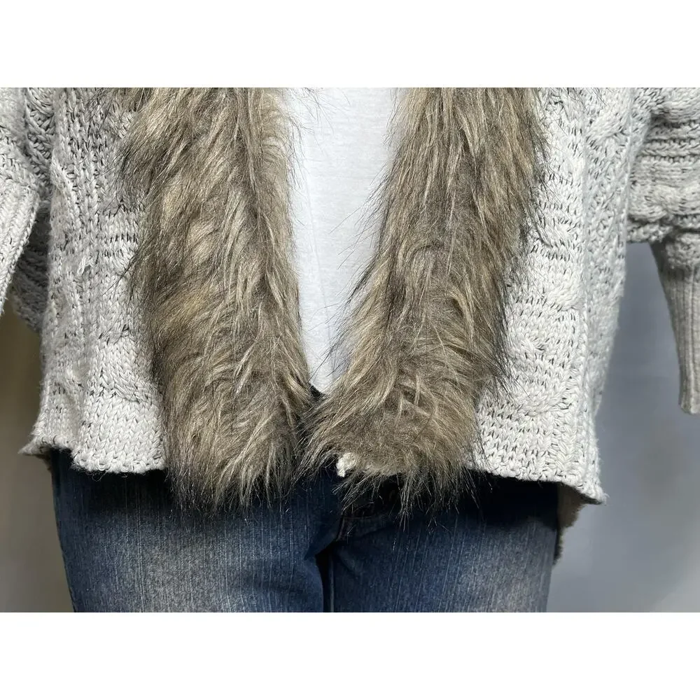 Northern Angel Anthropologie Sweater Womens Large Faux Fur Trim Batwing Cardigan